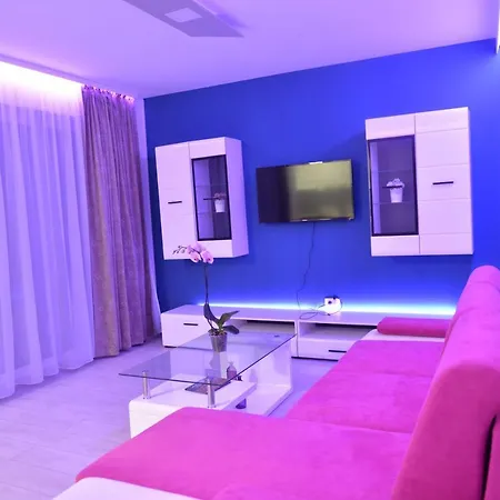 Apartment Coresi Deluxe *